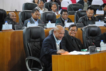 A smiling Sanbor Shullai after being reelected as Meghalaya deputy speaker unopposed on Thursday. Pix by WT Lyttan